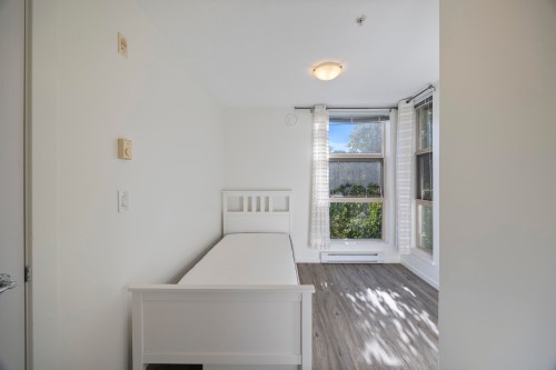 310-9339 University Crescent, Burnaby, BC 