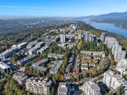 310-9339 University Crescent, Burnaby, BC 