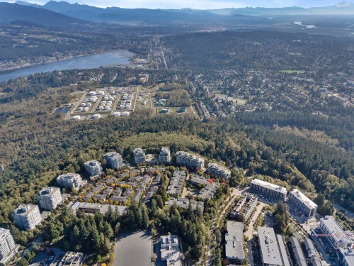 310-9339 University Crescent, Burnaby, BC 