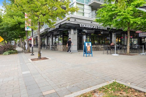 310-9339 University Crescent, Burnaby, BC 