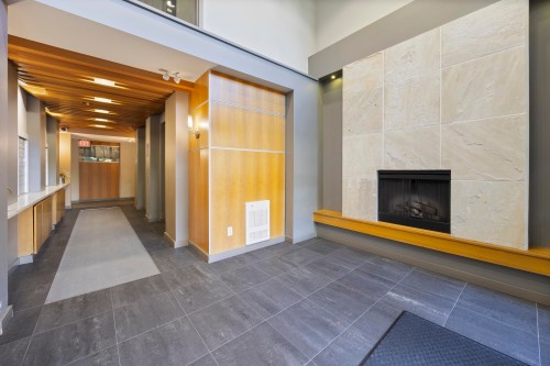 310-9339 University Crescent, Burnaby, BC 