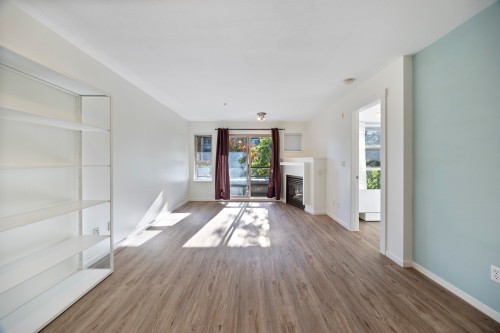 310-9339 University Crescent, Burnaby, BC 