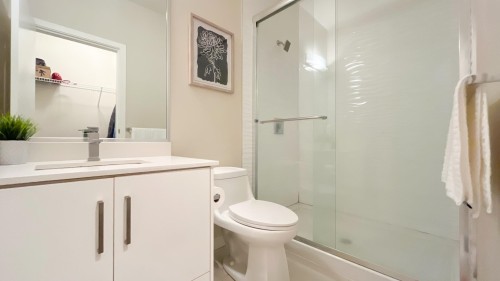 Ph16-5288 Grimmer Street, Burnaby, BC 