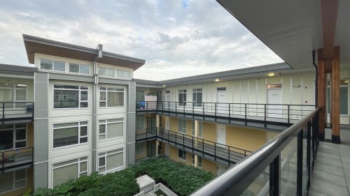 Ph16-5288 Grimmer Street, Burnaby, BC 