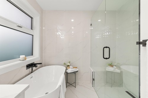 970 Laurel Court, Coquitlam, BC 