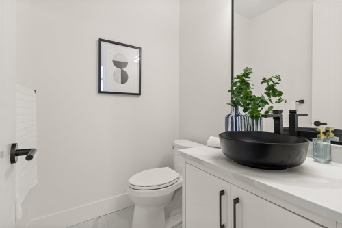 970 Laurel Court, Coquitlam, BC 