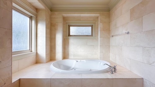 2978 21St Avenue W, Vancouver, BC 