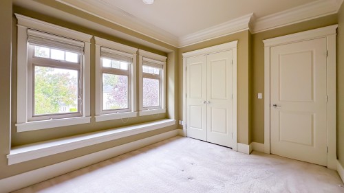 2978 21St Avenue W, Vancouver, BC 