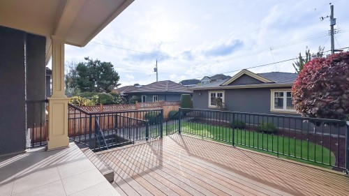 2978 21St Avenue W, Vancouver, BC 