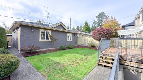 2978 21St Avenue W, Vancouver, BC 