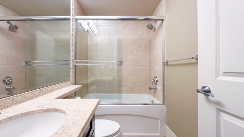 2978 21St Avenue W, Vancouver, BC 