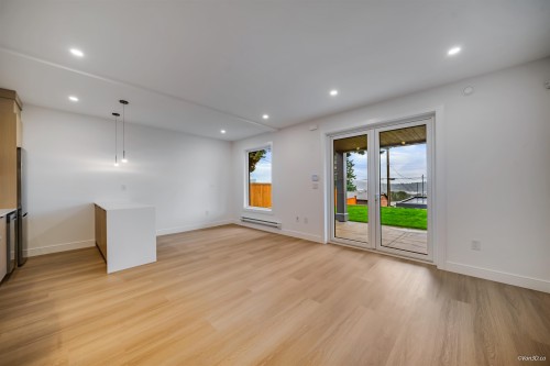 973 Adderley Street, North Vancouver, BC 