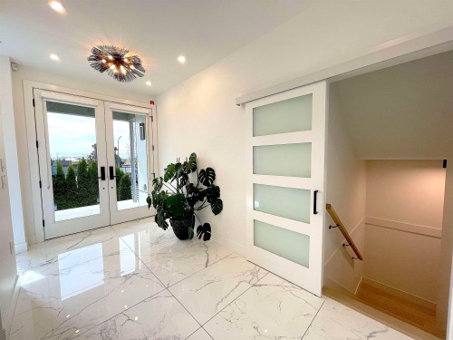 1633 Marine Drive Se, Vancouver, BC 