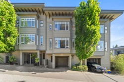 5-119 6th Street E North Vancouver, BC V7L 1N9