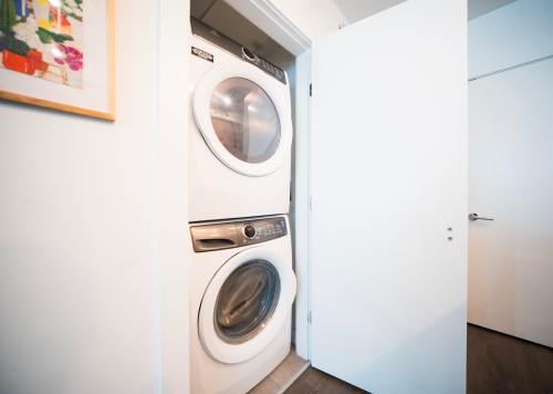 1610-652 Whiting Way, Coquitlam, BC 