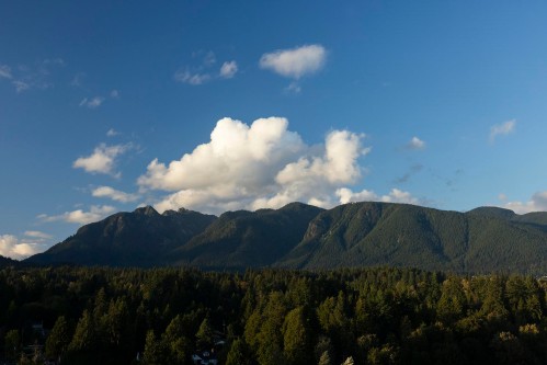 19A-328 Taylor Way, West Vancouver, BC 