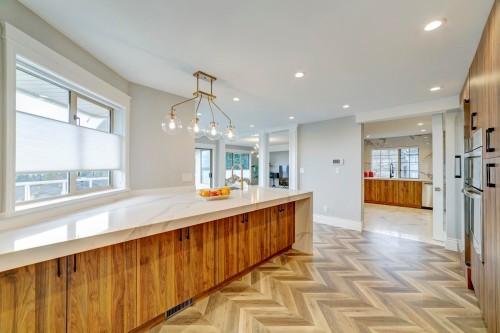 2962 Robson Drive, Coquitlam, BC 