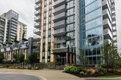 1705-1401 Hunter Street  North Vancouver, BC V7J 0E2