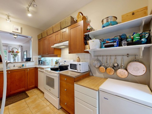 227-15 Sixth Avenue, New Westminster, BC 