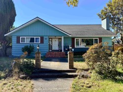 7275 Shawnee Place  Vancouver, BC V5S 2Y9