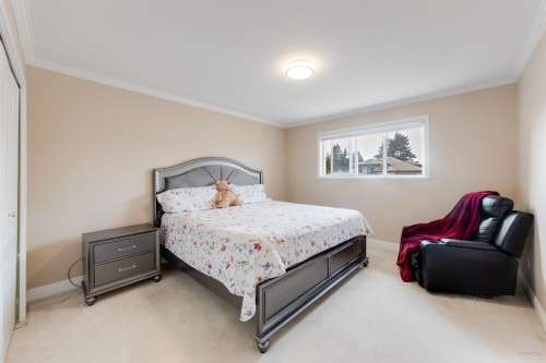 10320 Scotsdale Avenue, Richmond, BC 