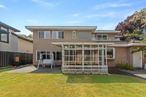 10320 Scotsdale Avenue, Richmond, BC 
