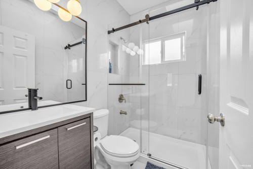 3440 25Th Avenue E, Vancouver, BC 