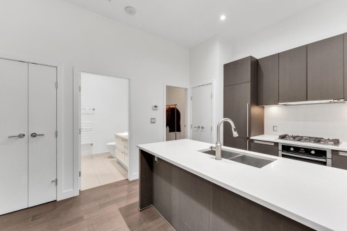 268 1St Avenue W, Vancouver, BC 