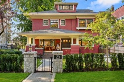 993 Broughton Street  Vancouver, BC V6G 2A4