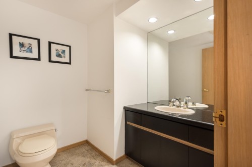 4779 Woodley Drive, West Vancouver, BC 