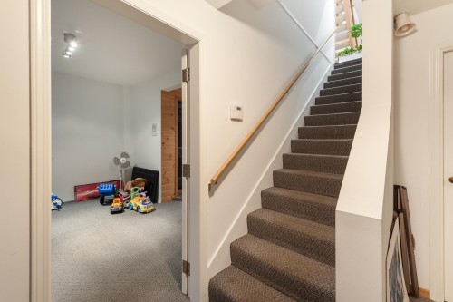 4779 Woodley Drive, West Vancouver, BC 