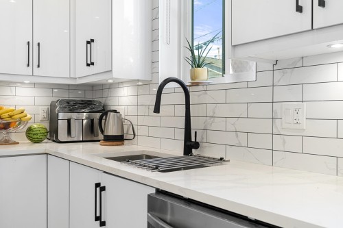 465 57Th Avenue E, Vancouver, BC 