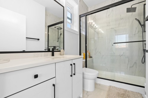 465 57Th Avenue E, Vancouver, BC 