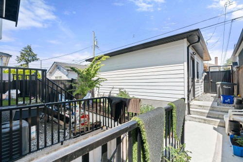 465 57Th Avenue E, Vancouver, BC 
