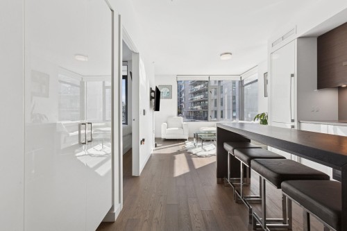 609-1688 Pullman Porter Street, Vancouver, BC 