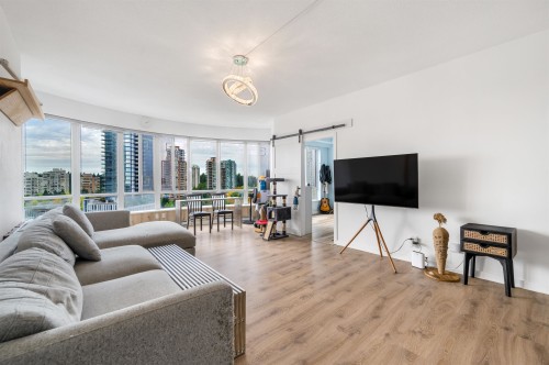 1005-6240 Mckay Avenue, Burnaby, BC 