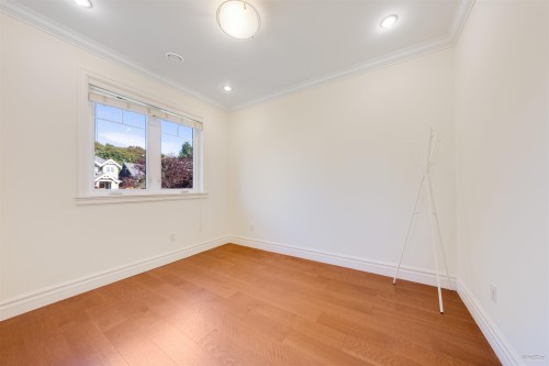 4042 20Th Avenue W, Vancouver, BC 