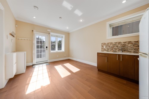 4042 20Th Avenue W, Vancouver, BC 