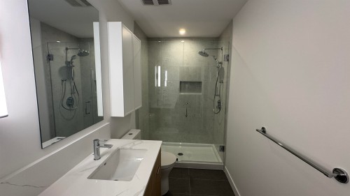 21X-375 Clayton Street, Coquitlam, BC 