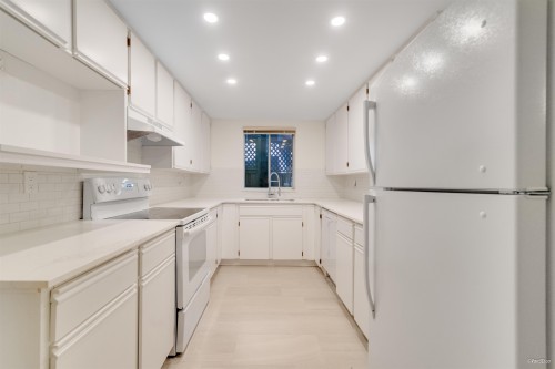 8515 Ansell Place, West Vancouver, BC 