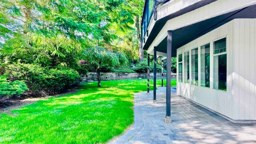 8515 Ansell Place, West Vancouver, BC 