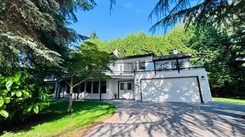 8515 Ansell Place, West Vancouver, BC 