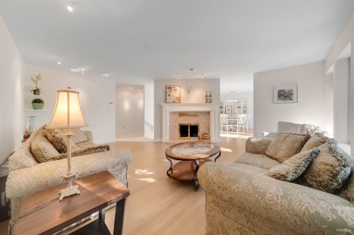 8515 Ansell Place, West Vancouver, BC 