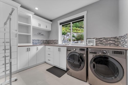 1403 Crystal Creek Drive, Anmore, BC 