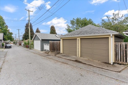 4833 Lanark Street, Vancouver, BC 