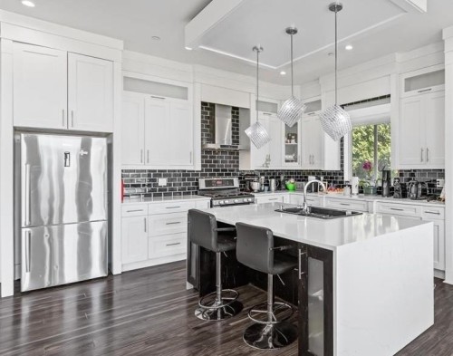 24531 Dewdney Trunk Road, Maple Ridge, BC 