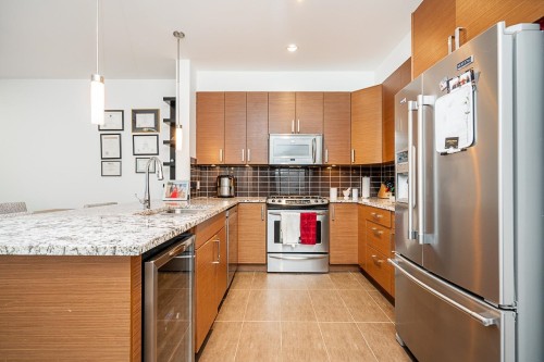 202-288 Hampton Street, New Westminster, BC 