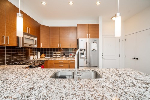 202-288 Hampton Street, New Westminster, BC 