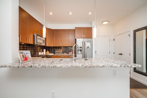 202-288 Hampton Street, New Westminster, BC 