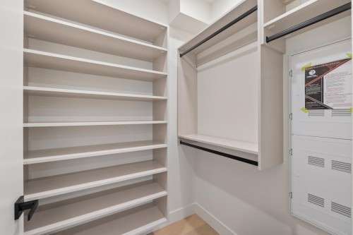 2430 49Th Avenue W, Vancouver, BC 